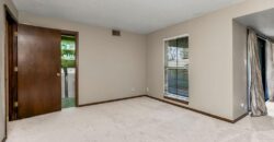 4727 N Cliff Hill Circle, Kansas City, MO 64151