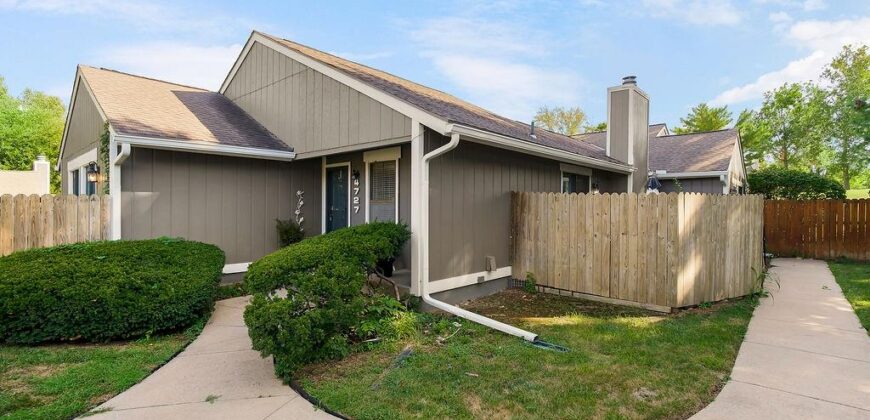 4727 N Cliff Hill Circle, Kansas City, MO 64151