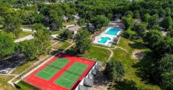 4727 N Cliff Hill Circle, Kansas City, MO 64151