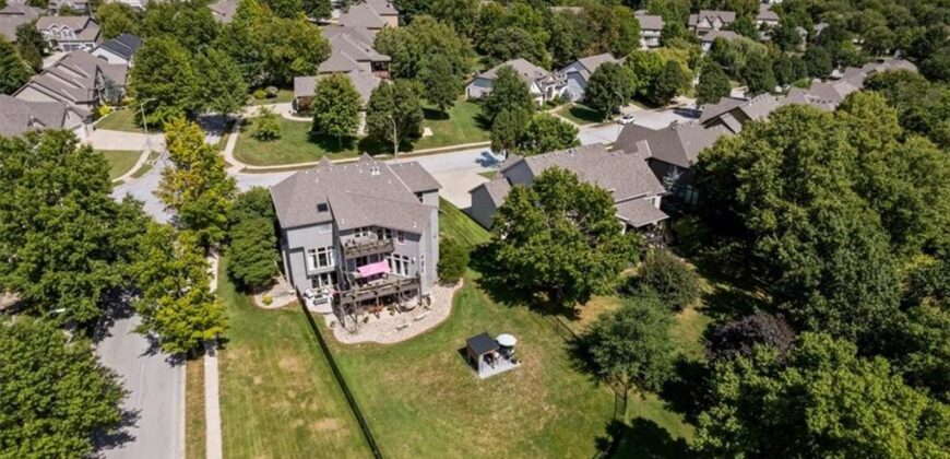 8901 NE 92nd Terrace, Kansas City, MO 64157