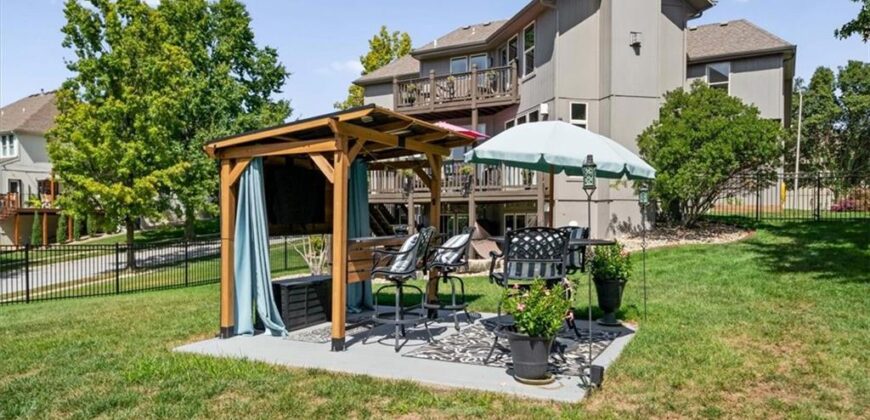 8901 NE 92nd Terrace, Kansas City, MO 64157