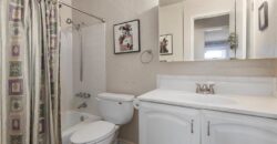 1476 NW 64th Terrace, Kansas City, MO 64118