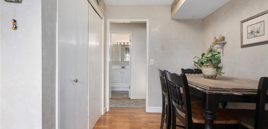 1476 NW 64th Terrace, Kansas City, MO 64118