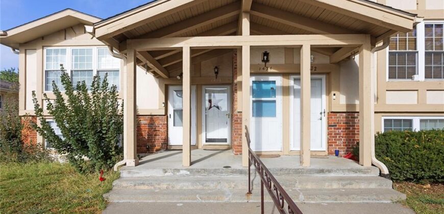 1476 NW 64th Terrace, Kansas City, MO 64118