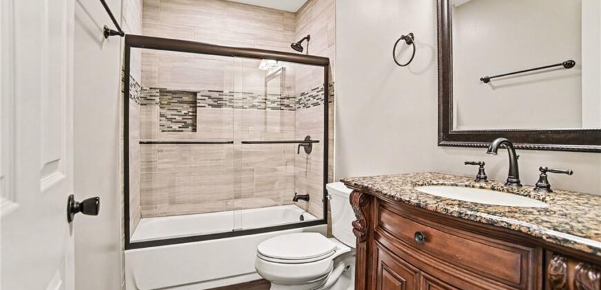 1005 Blueberry Lane, Liberty, MO 64068