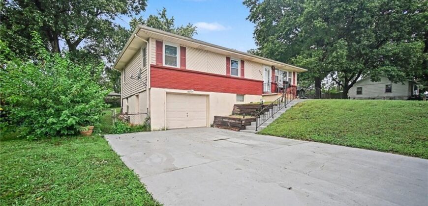 5024 N CHELSEA Avenue, Kansas City, MO 64119