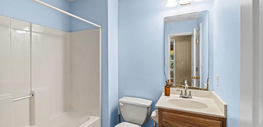 8600 NE 116th Street, Kansas City, MO 64157