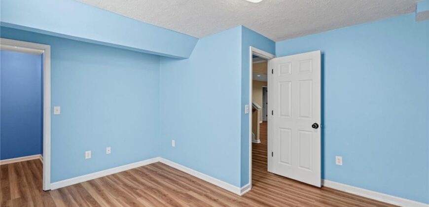 8600 NE 116th Street, Kansas City, MO 64157