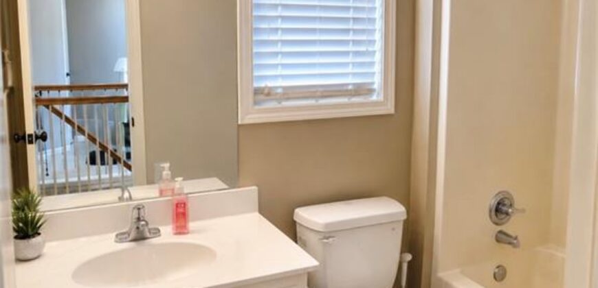 8604 NE 99th Street, Kansas City, MO 64157