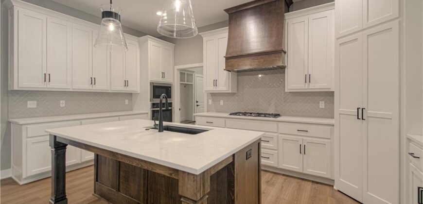 16830 NW 124 Street, Platte City, MO 64079