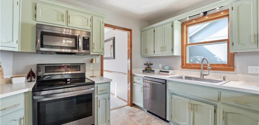 6821 T Gabbert Drive, Pleasant Valley, MO 64068