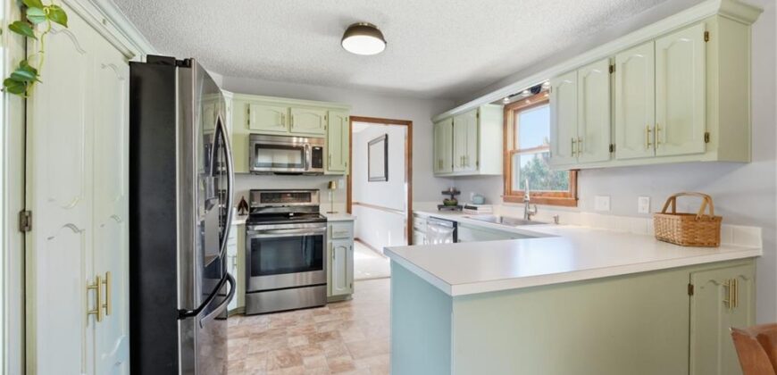 6821 T Gabbert Drive, Pleasant Valley, MO 64068