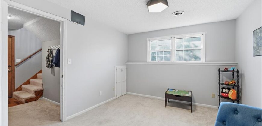 6821 T Gabbert Drive, Pleasant Valley, MO 64068