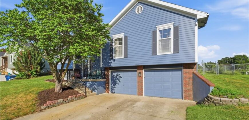 6821 T Gabbert Drive, Pleasant Valley, MO 64068