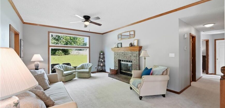 6821 T Gabbert Drive, Pleasant Valley, MO 64068