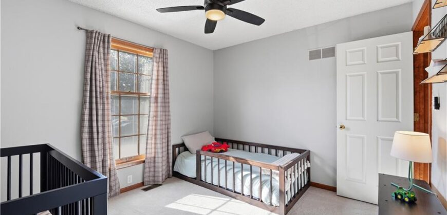 6821 T Gabbert Drive, Pleasant Valley, MO 64068