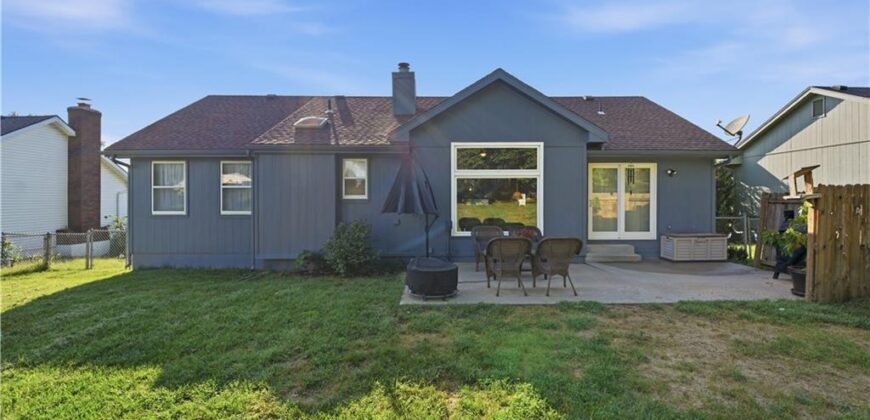6821 T Gabbert Drive, Pleasant Valley, MO 64068