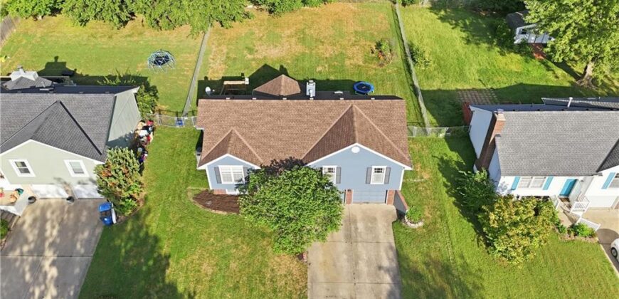 6821 T Gabbert Drive, Pleasant Valley, MO 64068