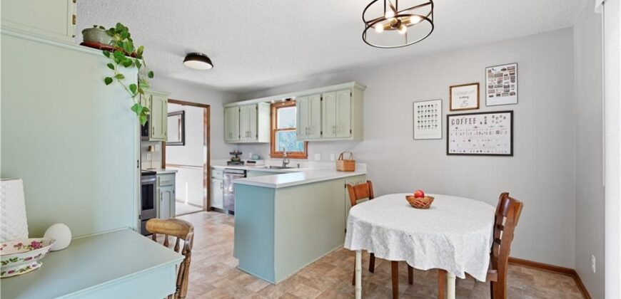 6821 T Gabbert Drive, Pleasant Valley, MO 64068