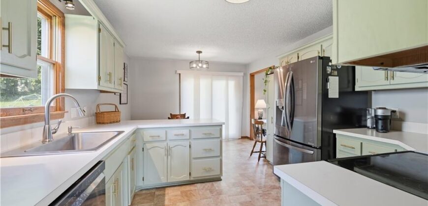 6821 T Gabbert Drive, Pleasant Valley, MO 64068