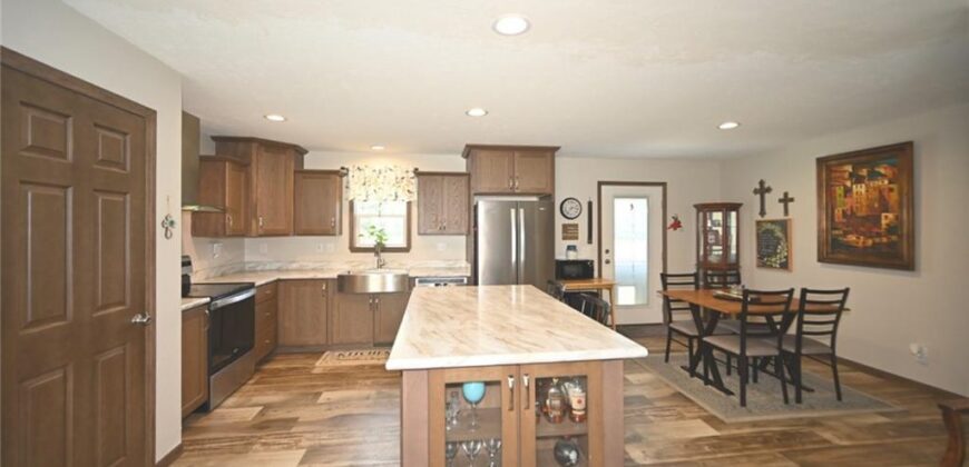 15490 NW 136th Street, Platte City, MO 64079