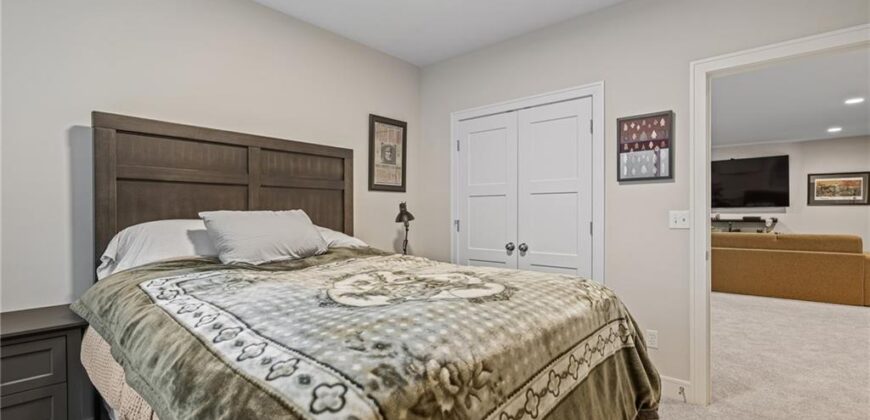 4530 NW 49th Court, Riverside, MO 64150