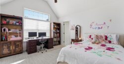 9012 N Oxford Avenue, Kansas City, MO 64157