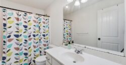 9012 N Oxford Avenue, Kansas City, MO 64157