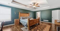 9012 N Oxford Avenue, Kansas City, MO 64157
