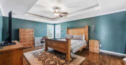 9012 N Oxford Avenue, Kansas City, MO 64157