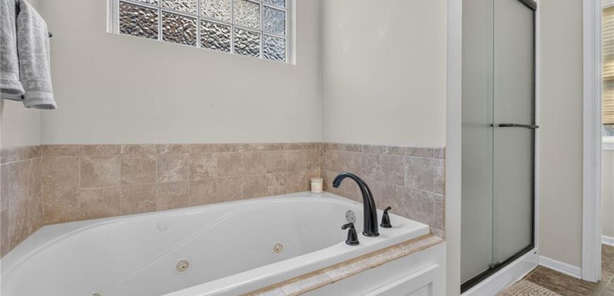 7502 NE 109th Street, Kansas City, MO 64157