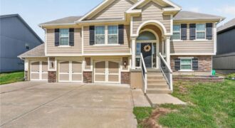 7502 NE 109th Street, Kansas City, MO 64157