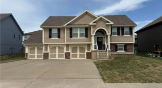 7502 NE 109th Street, Kansas City, MO 64157