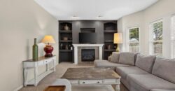 420 Shannon Avenue, Smithville, MO 64089