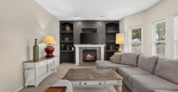 420 Shannon Avenue, Smithville, MO 64089