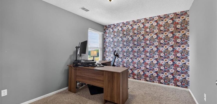 420 Shannon Avenue, Smithville, MO 64089