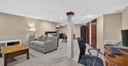 420 Shannon Avenue, Smithville, MO 64089