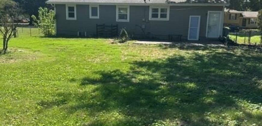 101 Avondale Street, Liberty, MO 64068