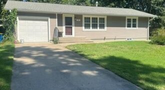 101 Avondale Street, Liberty, MO 64068