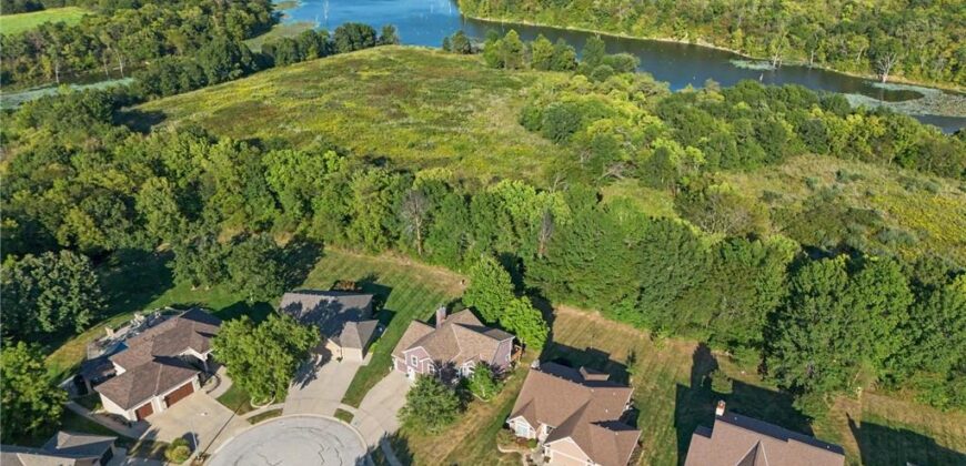 19713 NE 197th Terrace, Smithville, MO 64089
