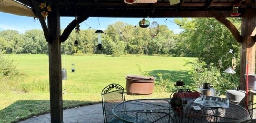 22826 NE 122nd Street, Mosby, MO 64024