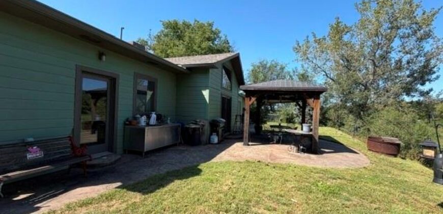 22826 NE 122nd Street, Mosby, MO 64024