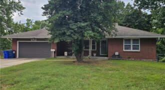 6710 N Baltimore Avenue, Gladstone, MO 64118