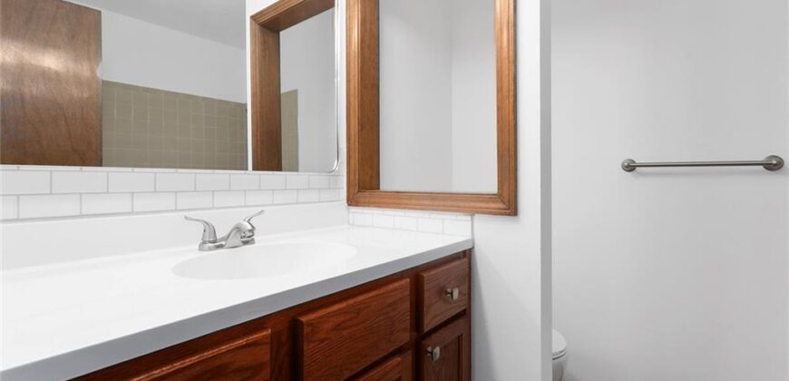 2001 Place Liberte Drive, Liberty, MO 64068