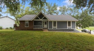 2001 Place Liberte Drive, Liberty, MO 64068