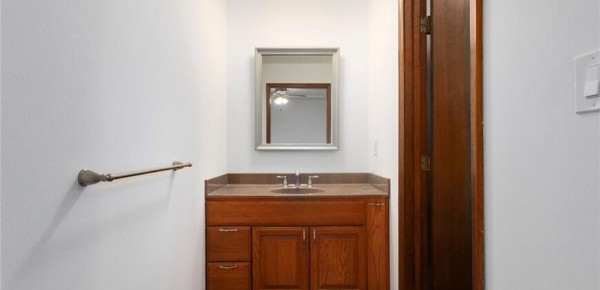 2001 Place Liberte Drive, Liberty, MO 64068
