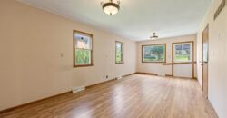 102 Collette Street, Excelsior Springs, MO 64024