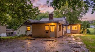 102 Collette Street, Excelsior Springs, MO 64024
