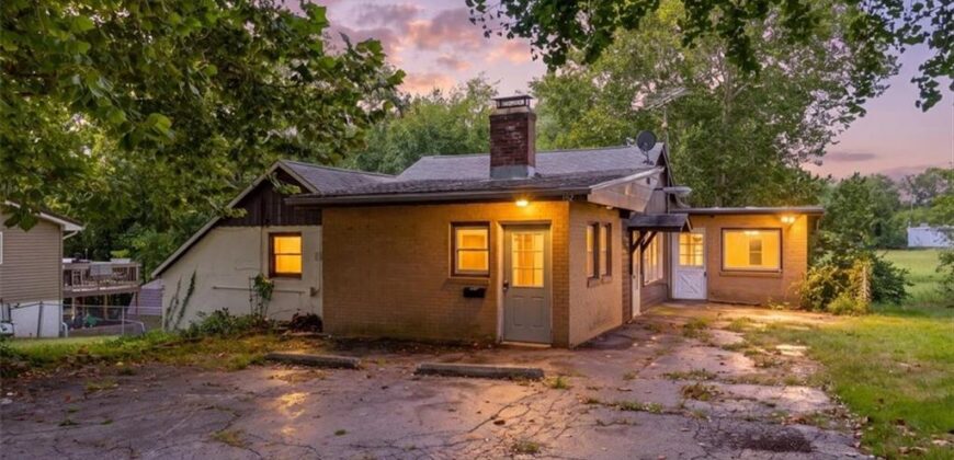 102 Collette Street, Excelsior Springs, MO 64024