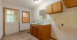 102 Collette Street, Excelsior Springs, MO 64024